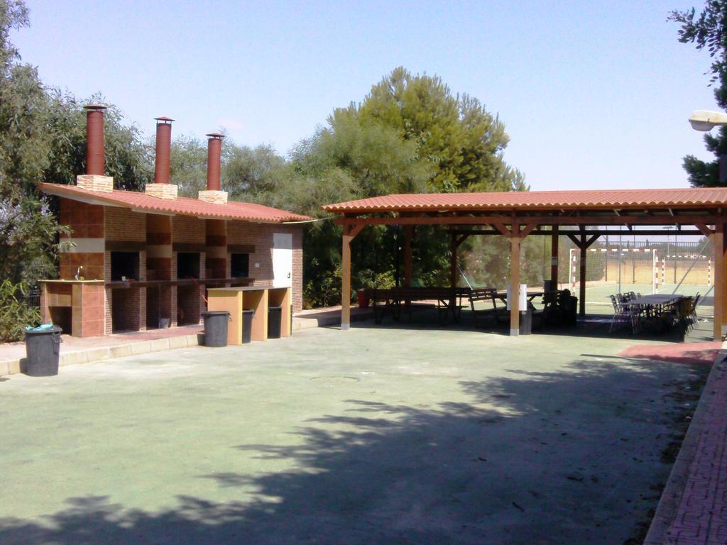 Ideal Para Verano Con Piscina E Invierno Con Cocina De Lena ลามาตา ภายนอก รูปภาพ